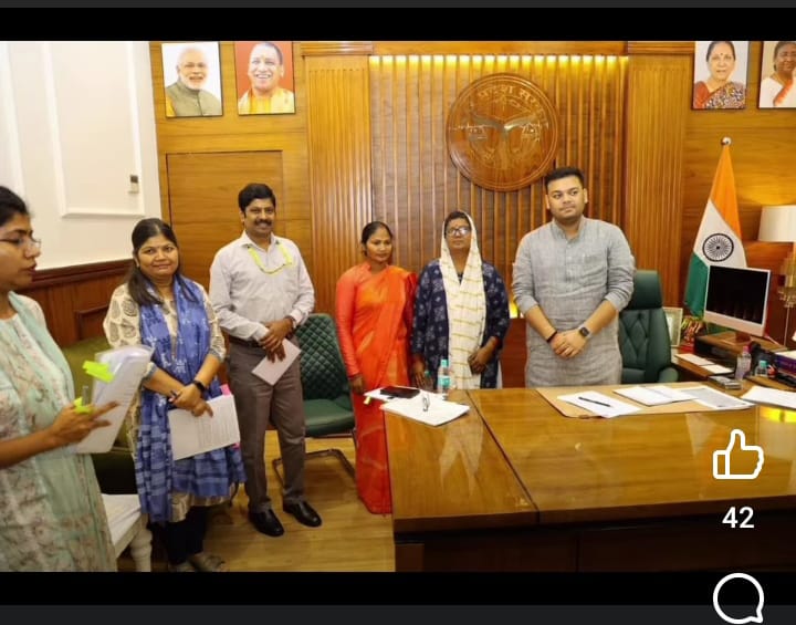<a href="/myogioffice/">Yogi Adityanath Office</a> <a href="/myogiadityanath/">Yogi Adityanath</a> आदरणीय माननीय बेशिक शिक्षा मंत्री जी अब आप शिक्षामित्रों का भला कर दीजिए हम आपकी तरफ आशा भरी नजरों से देख रहे हैं प्रशिक्षित वेतनमान देकर दीपावली से पहले पहले हमारे घरों में भी खुशी के दिया जलें ।  आपकी महान कृपा होगी जय हो आपकी ।
<a href="/thisissanjubjp/">Sandeep Singh</a>