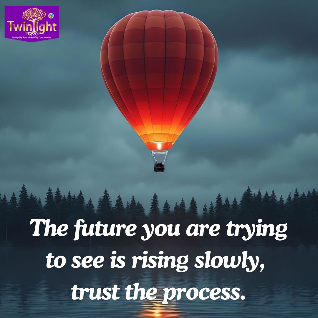 apurvaluthiya's tweet image. Wisdom Wednesday!

#future #see #visualise #rising #slowly #trust #process #journey #yourself #time #aware #just #dont #giveup #wisdom #wednesday #philosophyofthinking #powerfulthoughts #regainlostartofthinking #twinlightconsultants