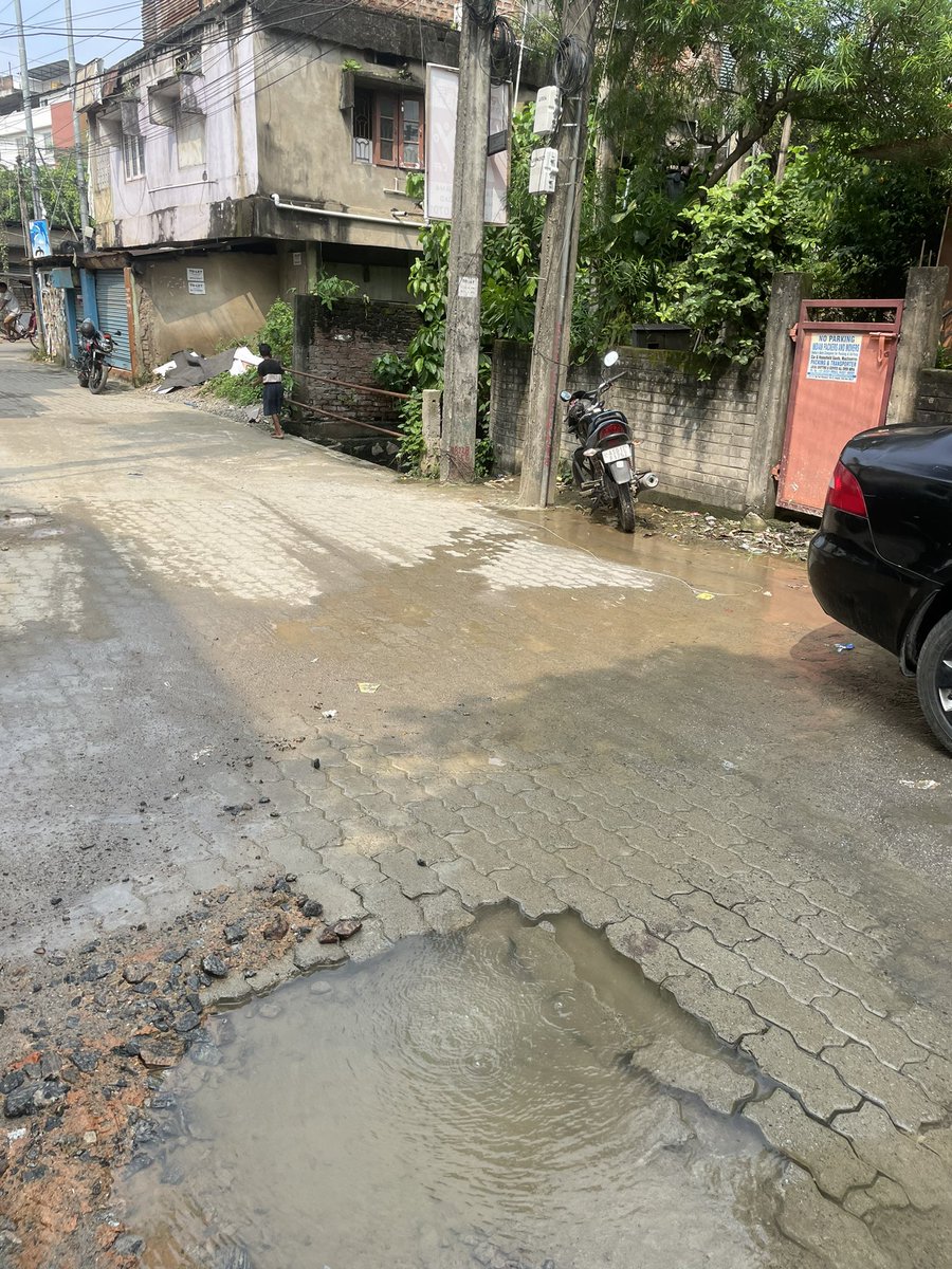 BoraShivam1's tweet photo. Dear @himantabiswa @gmc_guwahati this road was constructed almost 3 months ago. After few days some workers came and dug it. Since then water is leaking through this. This is pure wastage of drinking water. So, its my humble request please look at this matter. https://t.co/2uiZDtJxIF