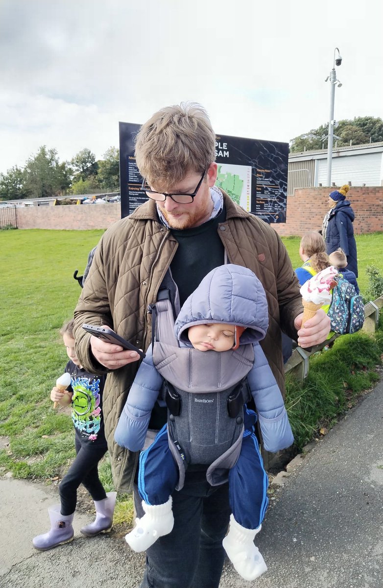 LeedsDads's tweet photo. 20 dads &amp; kids @ Leeds Dads &amp; Kids FREE Walk!

📣 📣 My kids love it &amp; it’s good for me too!

Can you tell where we are?
Join us for FREE SOFTPLAY this Sat 12 Oct 10-12

Little Angels SoftPlay, Beeston LS11 7DF

FREE tea &amp; toast!
https://t.co/crNxXj6IOi to book

Make a Dad Pal! https://t.co/VZK6hsba0h