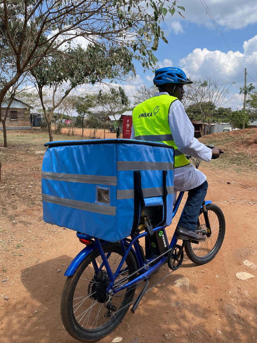 eWAKATech's tweet image. BREAKING NEWS
Deputy President drama aside, 

Cool Ride has emerged to elevate healthcare logistics in Kenya and beyond.

By integrating the solar-powered #Vaccibox with our #shujaa electric bicycle, we’re doing more than tackling #logistical hurdles.

linkedin.com/posts/ewaka_so…