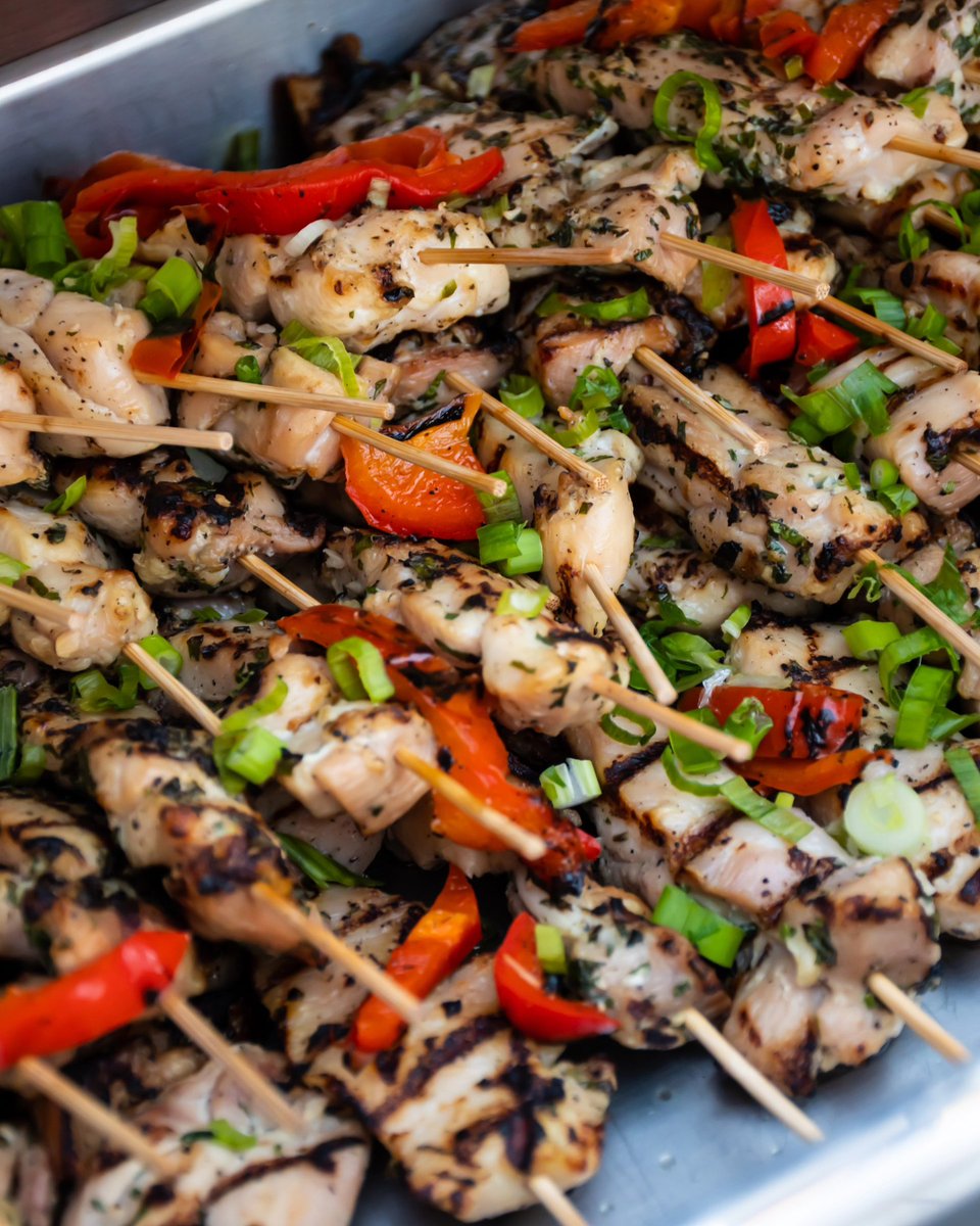 HauteCuisine's tweet photo. Planning your next event in the Bay Area? 📷
📷 Let us craft an unforgettable experience for you!📷
📷 Whether you're looking for catering services, event planning, or a show-stopping cake for your special occasion, we specialize in bringing your vision to life. 📷📷 https://t.co/VrpdcAnCHv
