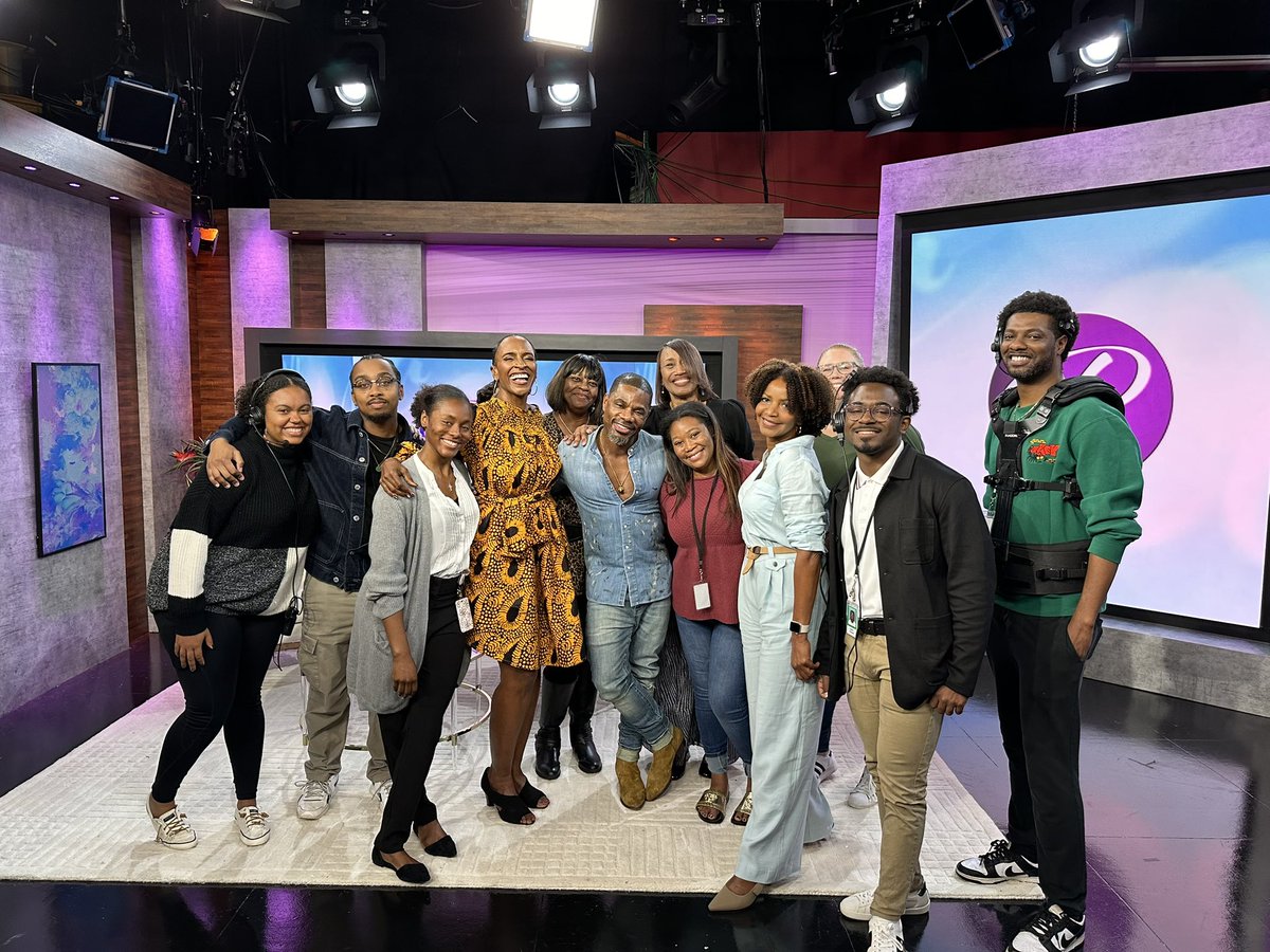 Lots of laughs in studio with Kirk Franklin Tuesday! The Grammy award-winning gospel artist also shared his thoughts on reconciling past trauma for the sake of “brighter days.” 
  And of course we talked about the gospel legends he’s working with on the @reuniontourofficial!🎤✨