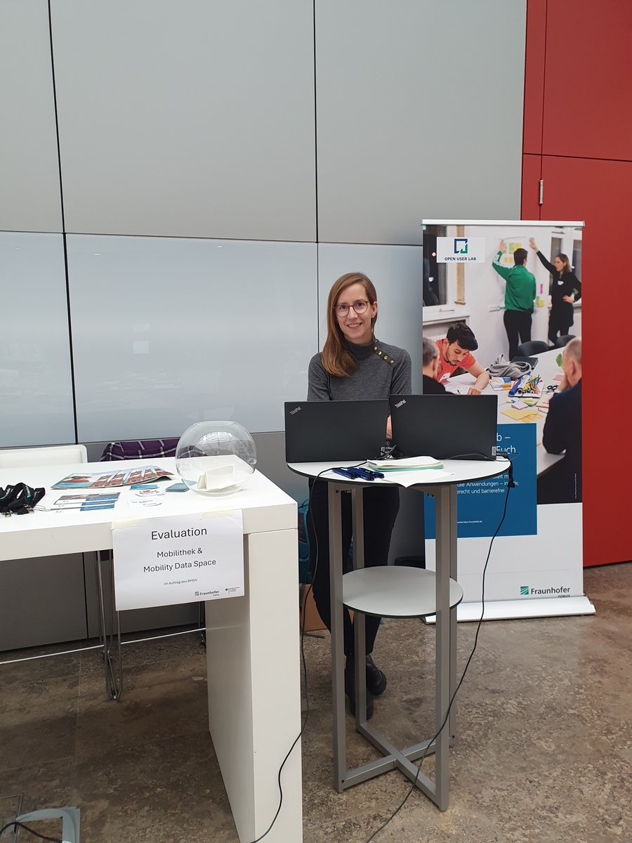 🚗Wir haben uns sehr gefreut, Teil der mFUND-Konferenz zu sein, die einmal mehr wegweiseende Datennutzung im Verkehrssektor thematisiert. Unsere Wissenschaftlerin @brunsli_ stellte das gemeinsame Forschungsprojekt  "Mobility Data Spaces" mit dem @bmdv vor &amp; lud zum Testing ein.