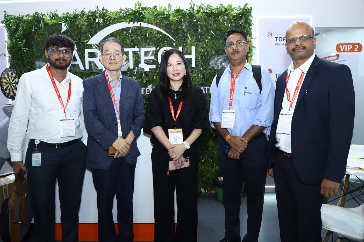 ArctechSolar's tweet image. #ArctechExhibition The 3-day journey for #Arctech to the Renewable Energy India Expo has concluded with fruitful outcomes. The booth was packed with visitors, resulting in numerous consultations regarding Arctech&apos;s advanced #solartracking solutions.
Stay tuned for the recap video