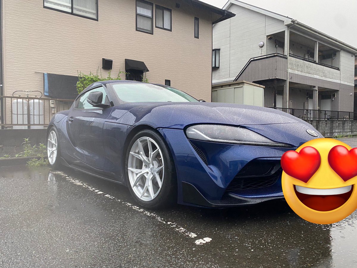 SCHNELL_Design's tweet photo. SCHNELLで取り扱ってる
ワンオフホイール装着車です🤗

こらちのデザインは
お客様から提案してもらい
サイズ、オフセット、インチ、j数は
何度も話し合いの末決めさせて
いただきました🥰

自分の好みのデザインで完璧な
サイズのホイールを作れる
ワンオフって良いですよね🤤