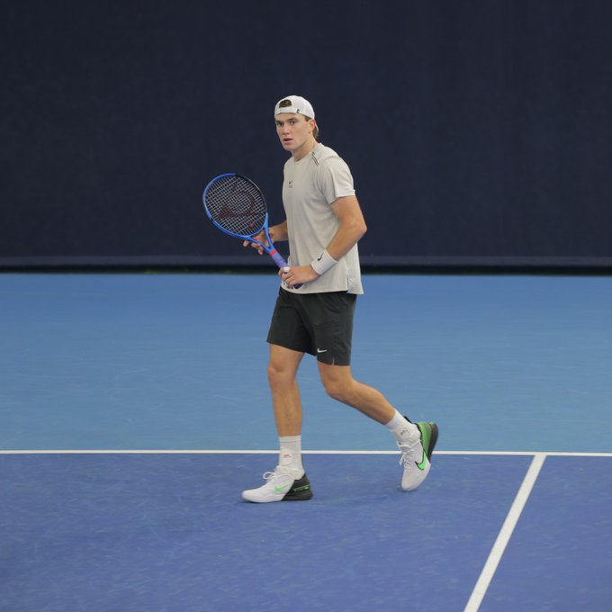 Jack Draper in  practice at the National Tennis Centre 