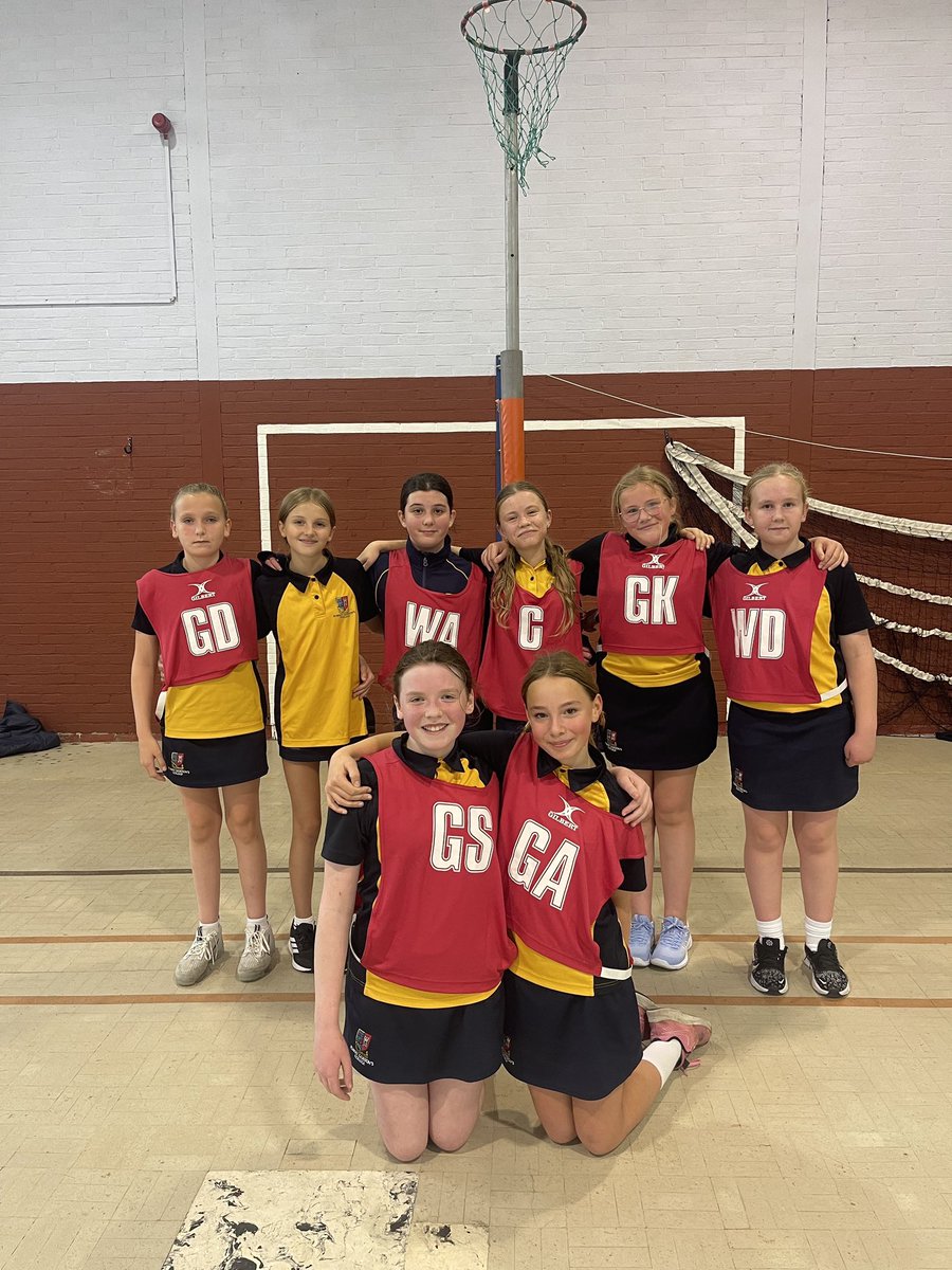 rgcsport's tweet photo. S1s had a great afternoon of Netball &amp; Football @HC_Scotland yesterday. It was fantastic to see so many pupils out playing sport, some representing @robertgordons for the first time. Thanks to Hamilton College for hosting us.🌟🏐⚽️
#rgcsport @robin_macp @cak13 https://t.co/YygRk0tKQS