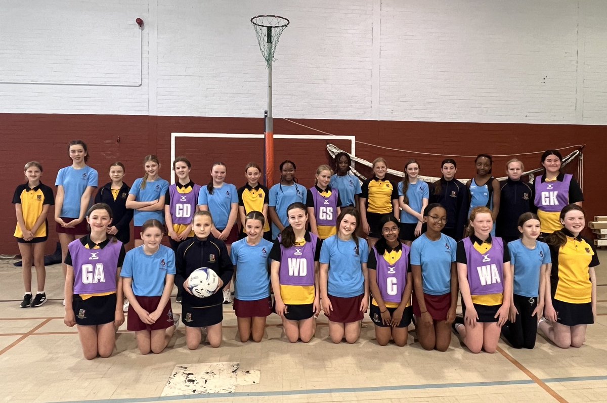 S1s had a great afternoon of Netball &amp; Football <a href="/HC_Scotland/">Hamilton College Scotland</a> yesterday. It was fantastic to see so many pupils out playing sport, some representing <a href="/robertgordons/">Robert Gordon's College</a> for the first time. Thanks to Hamilton College for hosting us.🌟🏐⚽️
#rgcsport <a href="/robin_macp/">Robin Macpherson FRSA 🧡</a> <a href="/cak13/">Clare Smith</a>