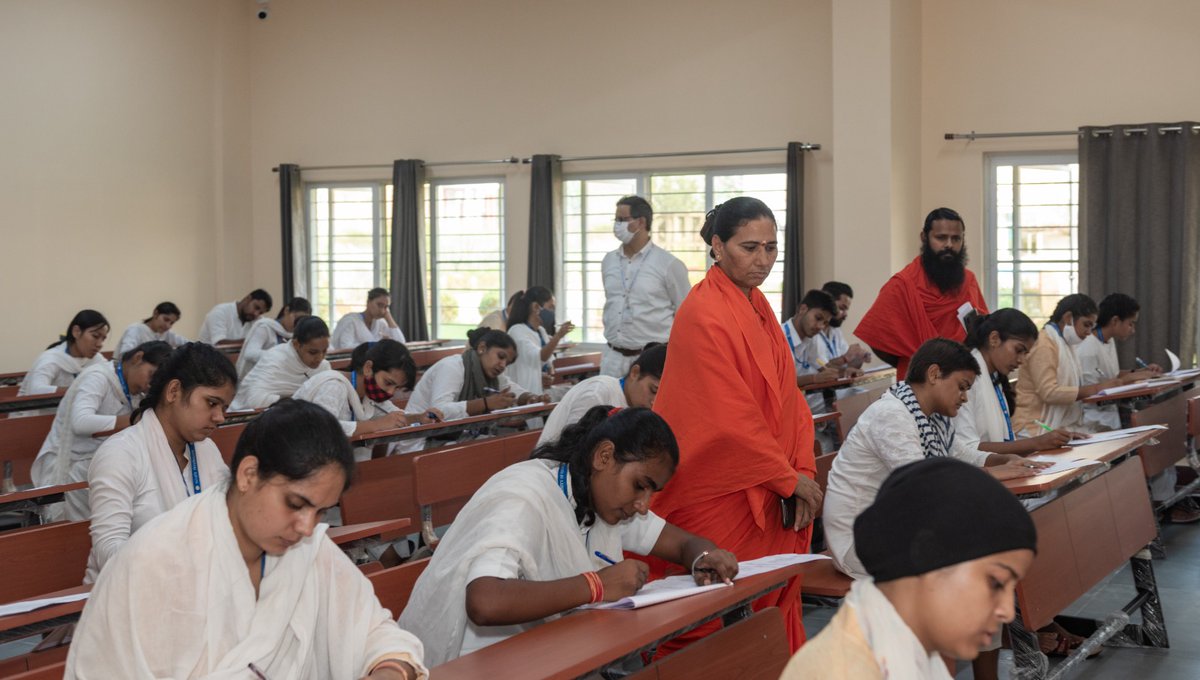 oli_bstuk's tweet photo. The International Cell was established in the University of Patanjali to look after the International admissions and arranging logistics of the International students. पतंजलिविश्वविद्यालय  #AplusNAAC_PatanjaliUni Congratulations Patanjali_University for NAAC A+ https://t.co/VHfTcgAKi9