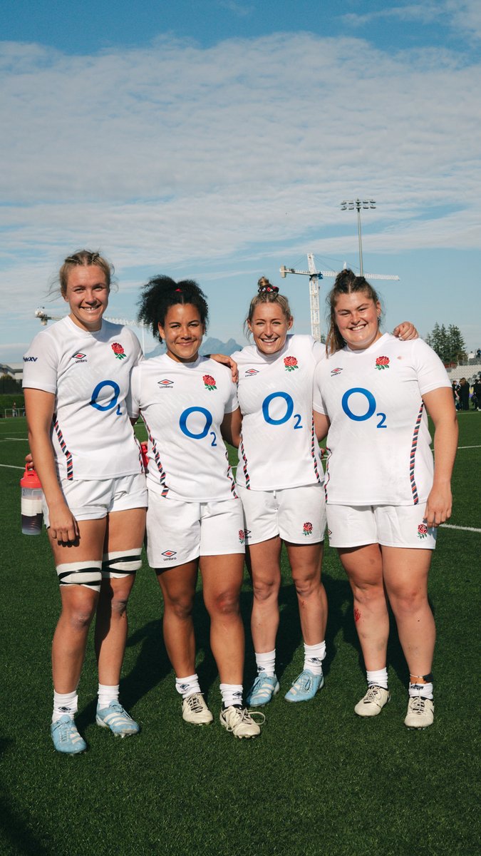 Circus repping at #WXV1 🎪🌹

<a href="/gloshartpury/">Gloucester Hartpury</a> <a href="/ThePWR/">Premiership Women's Rugby</a>