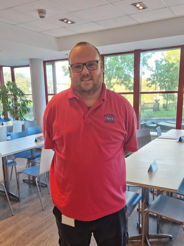 UHD Portering Department (@uhd_porters) on Twitter photo Here's Callum in pink at RBH!
Don't forget to donate by clicking the link
justgiving.com/page/amanda-teโฆ
<a href="/UHD_NHS/">University Hospitals Dorset NHS Foundation Trust</a>
<a href="/BreastCancerNow/">Breast Cancer Now</a> Here's Callum in pink at RBH!
Don't forget to donate by clicking the link
justgiving.com/page/amanda-teโฆ
<a href="/UHD_NHS/">University Hospitals Dorset NHS Foundation Trust</a>
<a href="/BreastCancerNow/">Breast Cancer Now</a>