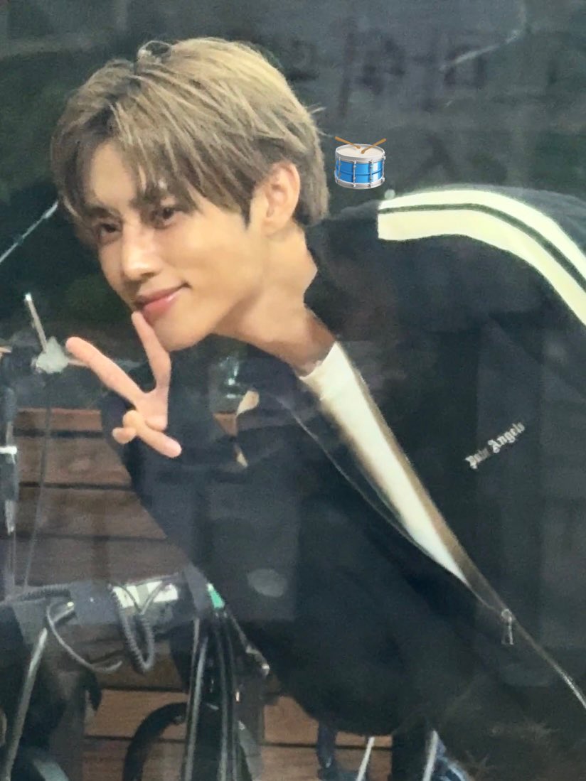 아 진짜
아 ㅈㄴ 잘생김
아.................