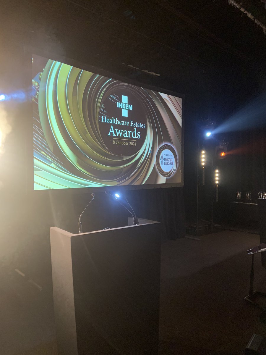 What a great night hosting the annual @iheemuk Healthcare Estates Awards <a href="/Kimpton/">Kimpton</a> with the one and only Kevin Keegan. Brilliant speaker, time for everybody &amp; last man to leave a room of 650 people. 

#gentleman #class #entertainment #awards