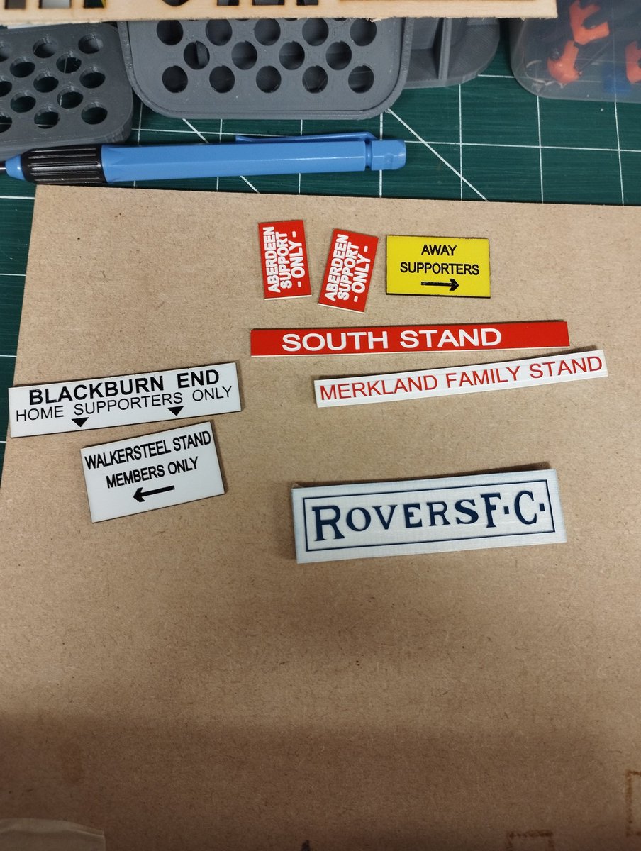 TinyGrandstands's tweet photo. Work in progress on some great #christmasgifts https://t.co/mrK3CCQzaN