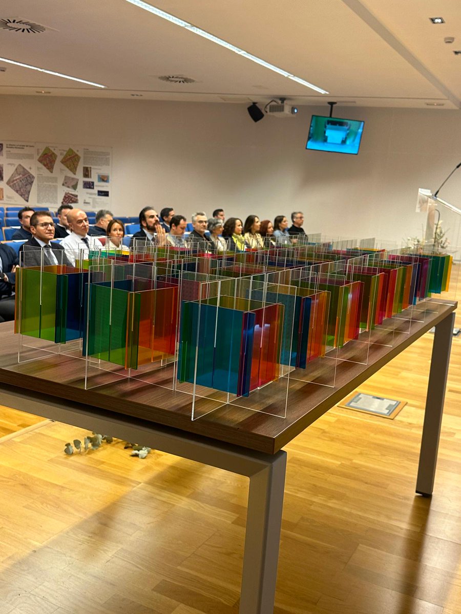 <a href="/Univcordoba/">Universidad Córdoba</a> <a href="/IMDECO_/">IMDECO</a> <a href="/HUReinaSofia/">Hospital Universitario Reina Sofía</a>  <a href="/HSJDCordoba/">Hospital San Juan de Dios Córdoba</a>  <a href="/LaSalleCordoba/">La Salle Córdoba</a> <a href="/ColBritCor/">The British School of Córdoba</a> <a href="/NovartisSpain/">Novartis España</a>  <a href="/TecnoOficinas/">Tecno-Oficinas</a> <a href="/cinsafae/">CINSA Instalac. y Obras</a> <a href="/infrico/">Infrico</a>  #creatividadbee <a href="/ZumCreativos/">Zum Creativos</a> <a href="/grupopuma/">Grupo Puma</a> <a href="/FincaDuernas1/">Finca Duernas</a> <a href="/Ucodeporte_/">Ucodeporte</a> #dezacalidad <a href="/Fepamic/">Fepamic</a> <a href="/NipponGasesESP/">Nippon Gases España</a> @veolia #vendingsierramorena #cviral