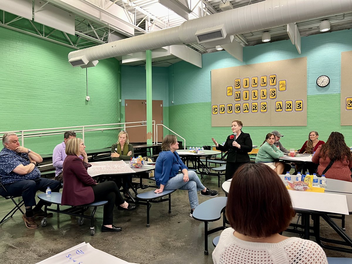Lawrence USD 497 (@usd497) on Twitter photo Our thanks to the students, staff, parents, & community members who joined us last night in conversation about their school experiences. We’d love to visit with you from 6:00-7:30 p.m. October 29, <a href="/LMCentralMiddle/">Liberty Memorial Central Middle School - USD497</a>. Please complete our survey at usd497.org/Superintendent Our thanks to the students, staff, parents, & community members who joined us last night in conversation about their school experiences. We’d love to visit with you from 6:00-7:30 p.m. October 29, <a href="/LMCentralMiddle/">Liberty Memorial Central Middle School - USD497</a>. Please complete our survey at usd497.org/Superintendent