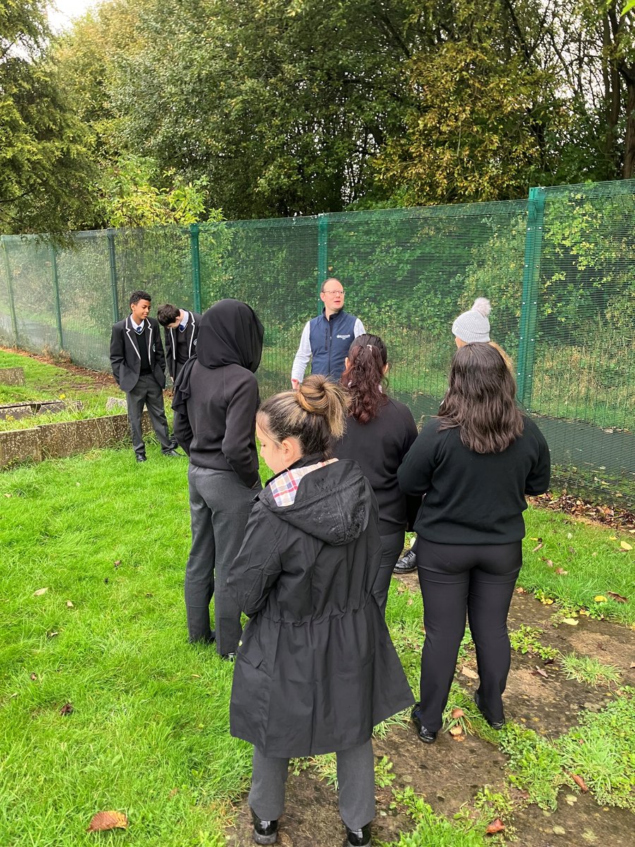 Birches Head Academy (@birchesheadacad) on Twitter photo This week we have been celebrating #GreenLibrariesWeek & School Library Month with the help of Chris from <a href="/Reaseheath/">Reaseheath College</a>. Chris came to help highlight the link between libraries & nature & some of our students ventured out into our community garden to make their own terrariums. 1/2 This week we have been celebrating #GreenLibrariesWeek & School Library Month with the help of Chris from <a href="/Reaseheath/">Reaseheath College</a>. Chris came to help highlight the link between libraries & nature & some of our students ventured out into our community garden to make their own terrariums. 1/2