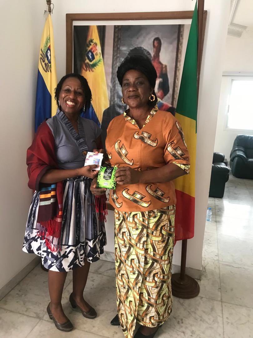 EmbCongo_ve's tweet photo. Emb. RBV en Congo, Laura Suárez, sostuvo encto con P. del Grupo d Amis. Parlam. Congo-Vzla, dip. Marie Kouloumbou, abordando las persp. d coop. en el ámb.  parlam., la paridad d género y la situación en Vzla.
@CancilleriaVE @yvangil
#DiplomaciaBolivarianaDePaz
#VenezuelaSeRespeta https://t.co/cFnotJKHjx