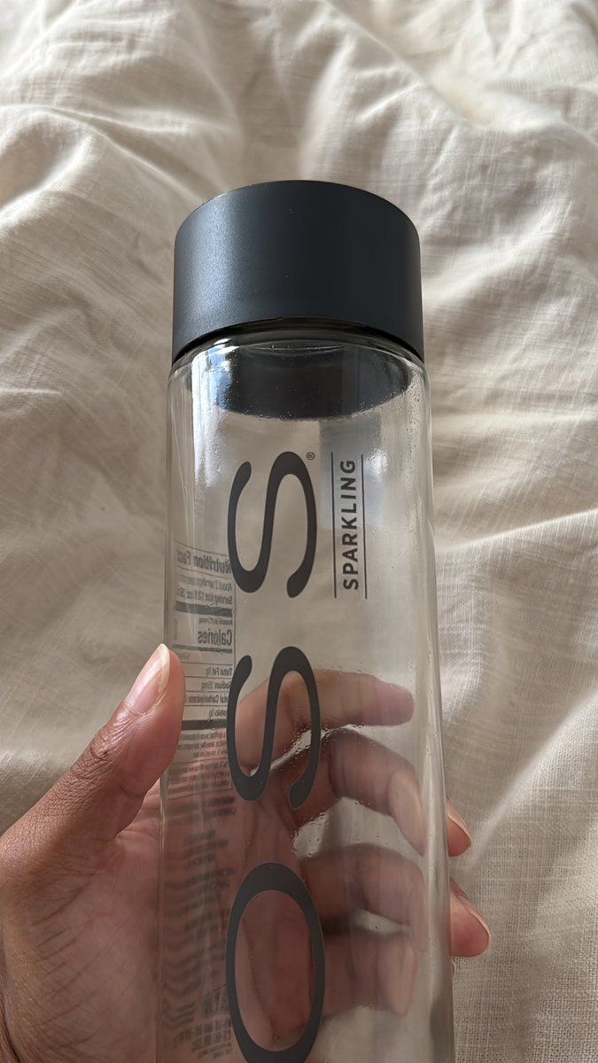 unsolicitdtruth's tweet photo. I was drinking this water in my last TikTok live 🤯

Me and Englot go together! ✌🏽😝

#englotinoct #vosswater #igetthesparklingwater 😌 https://t.co/Ap0XintqsX