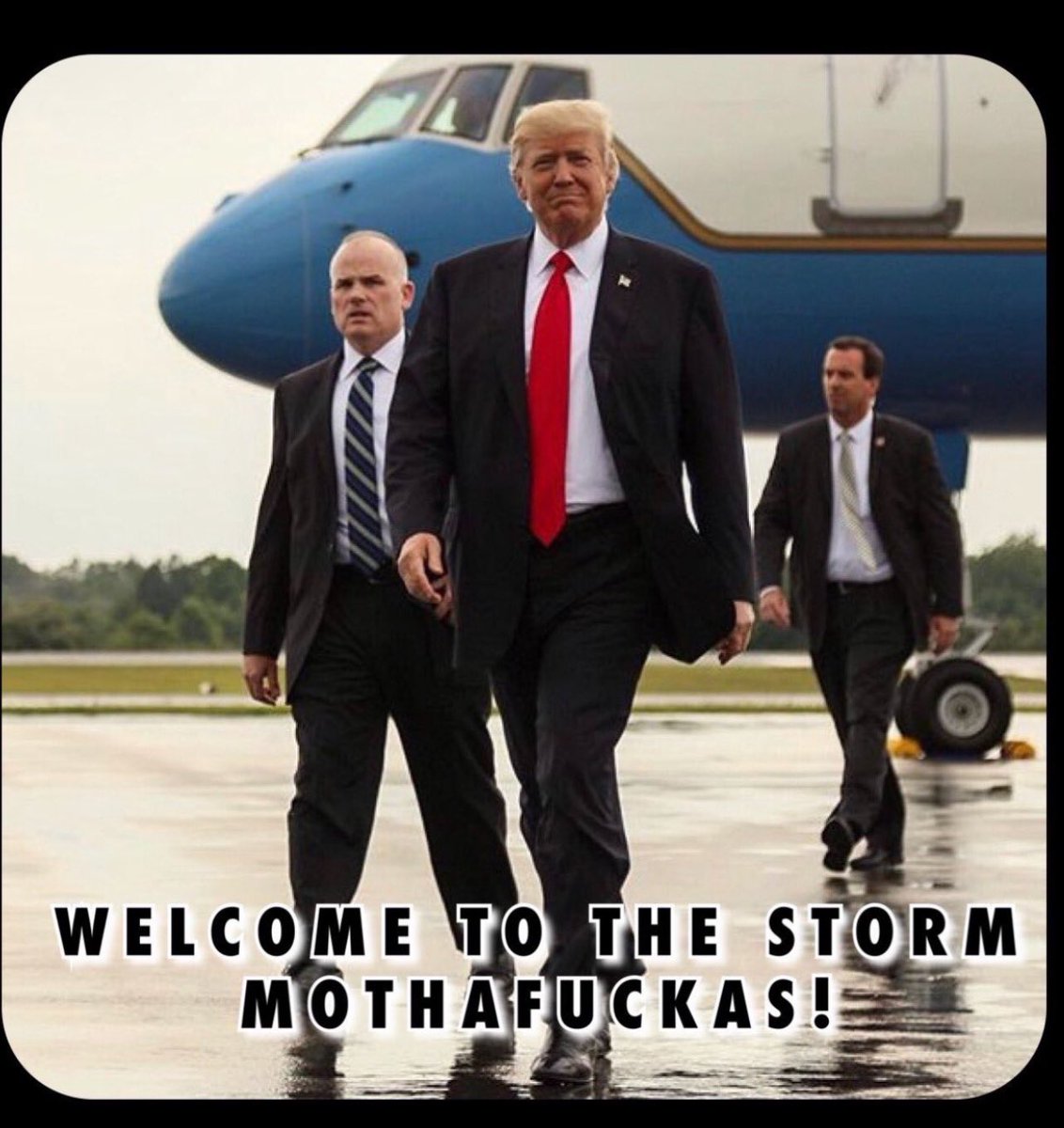 meetcommonsense's tweet photo. #weatherwarfare
#takeanotherlook
#fakenewsawards
#weareatwar@
These MFs were literally threatening POTUS with hurricanes and he countered. On tv. We witnessed it. 😂
As the world turns.
What Storm Mr President?
“You’ll find out”.
Release the texts!!! https://t.co/rMaq6t1Rol