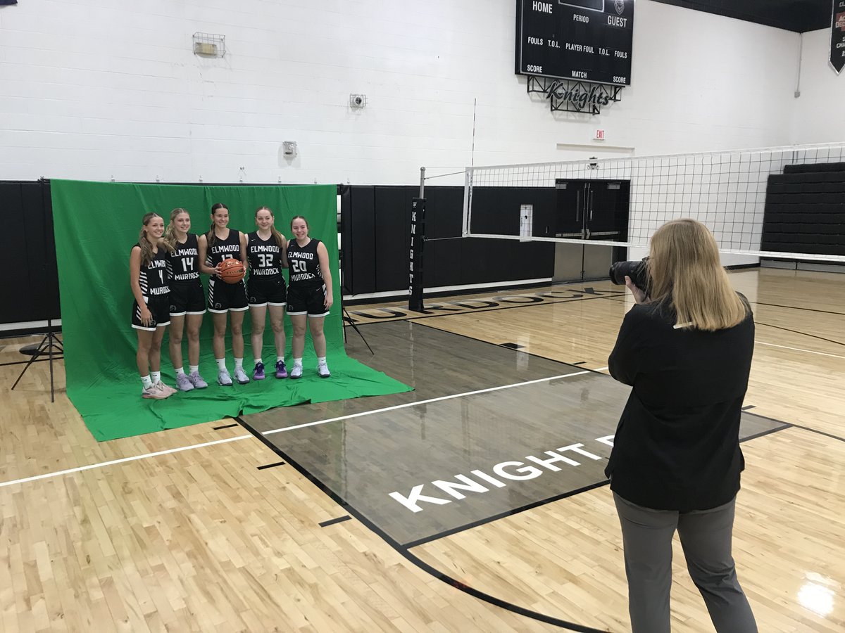 EMWomensBB's tweet photo. Got the E-M Women's scheduel photo shoot done this morning. Excited to see what this group of girls is capable of this upcoming season. Wonder what the design will look like?? #hungrywolvesrunfaster #stayhungry https://t.co/fTBTm8glTB