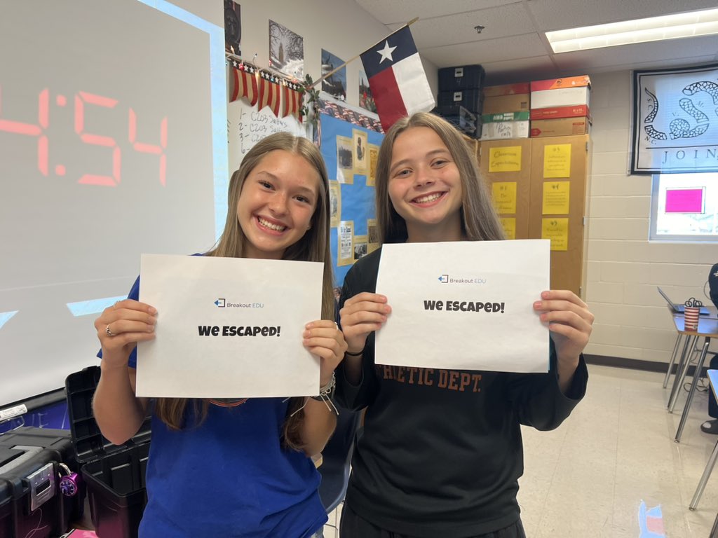 shell98ttu's tweet photo. My students completed their first BreakOut yesterday on the Constitutional Convention. Fun was had in History! https://t.co/bEZeSRj5QA