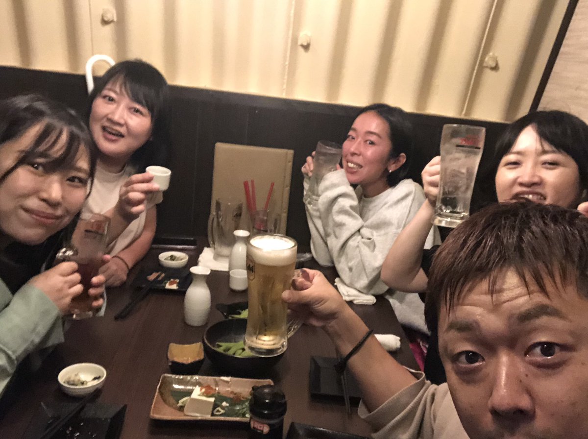 moriko_JUMP's tweet photo. また飲んでるんだよーーーん！！！ https://t.co/vjBVVZEPHO
