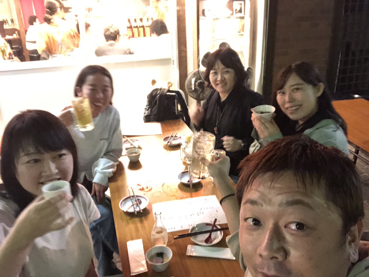moriko_JUMP's tweet photo. また飲んでるんだよーーーん！！！ https://t.co/vjBVVZEPHO