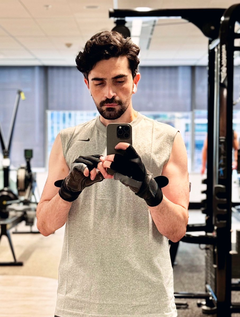 برای یه ماه بد نیست 😎