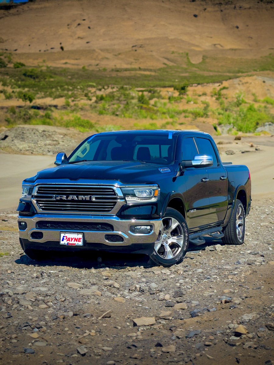 payne_edinburg's tweet photo. Tough, reliable, and ready to roll!
The Pre-Owned RAM 1500 Laramie 4x4 is built to handle any job, with the comfort and style to match.
Visit us in store or online at https://t.co/yfGRi1ZUPc
#RAM1500 #Laramie #TruckLife #PayneEdinburg #PreOwnedPerfection https://t.co/0jV6OLM3bG
