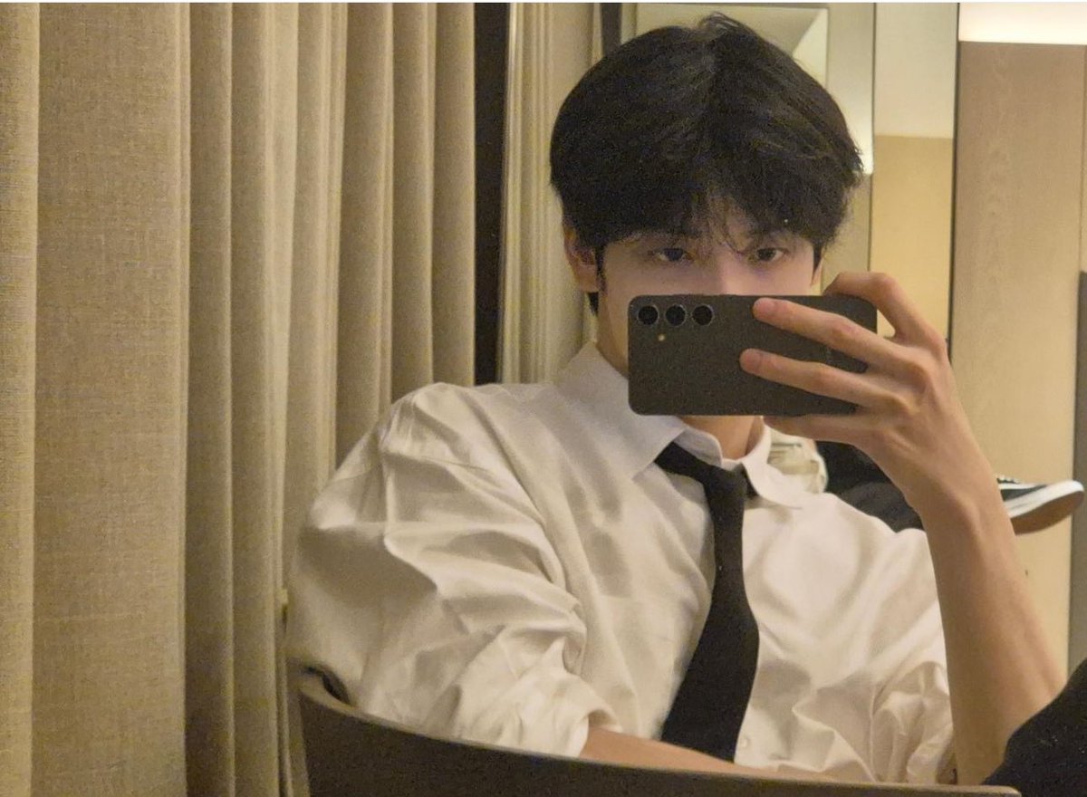 yeonjunut യ tweet media