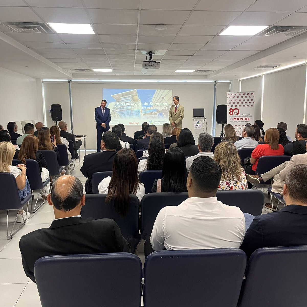 “De MAPFRE siempre vamos a esperar ser una empresa humana, que responde, que está allí para sus proveedores y asegurados”. 

Palabras de nuestro CEO, Roberto Rodríguez en la charla para los intermediarios en <a href="/grupomedicosp/">Grupo Médico Santa Paula</a>