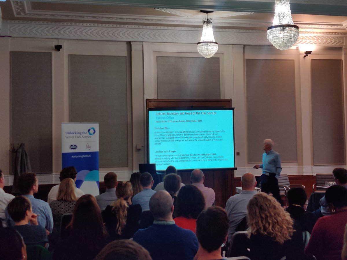 Richard Hillsdon has just finished his first session of the day, Preparing for the SCS: Success Profile Selection with lots of useful tips shared. Time now for Lunch before we continue with Richards second session. #UnlockingtheSCS