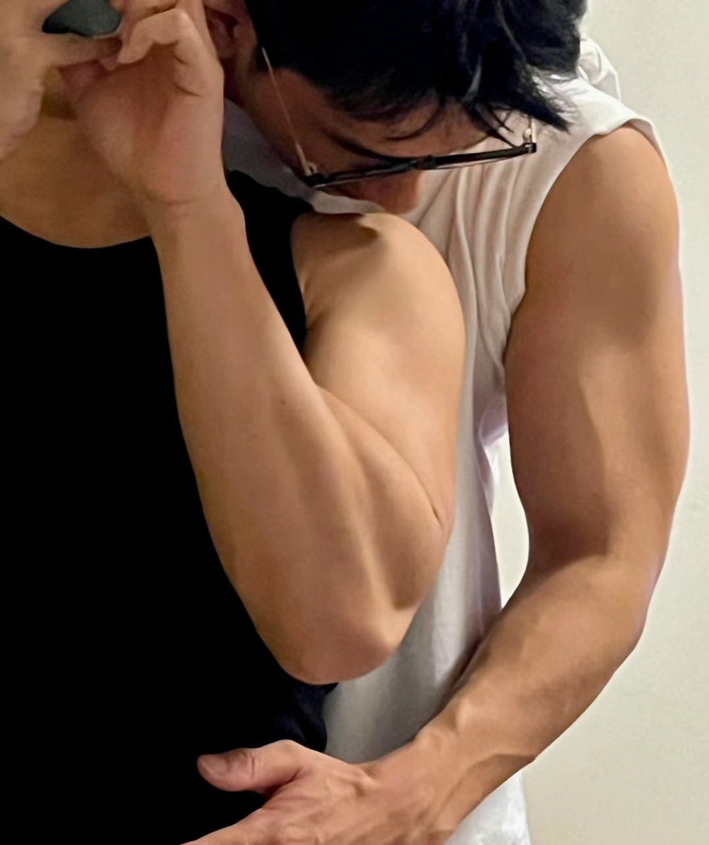 jaemiinna_'s tweet photo. Haha hihi tau-tau punya suami 👀 https://t.co/Kj2hQodLjZ