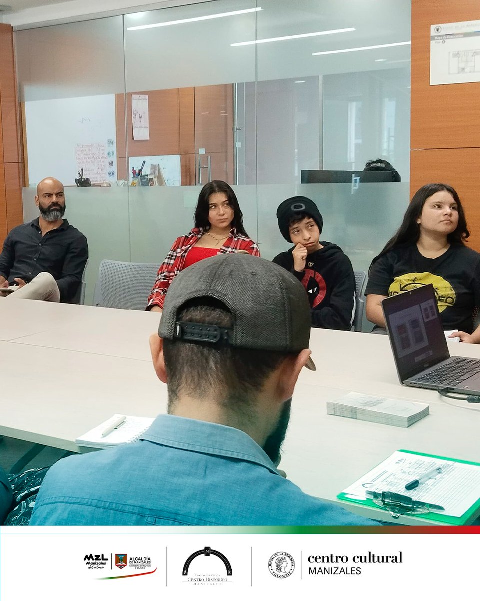 Así vivimos esta actividad dando a conocer la historia de nuestro patrimonio cultural 🏛 para apropiarnos de nuestras raíces.
Seguimos con nuestros escritores participantes de Narrativas Vivas del Centro Histórico de Manizales 📝

#EnElCentroTodoSePuede

centrohistoricomanizales.com