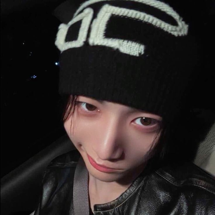 gracia xo, heehoon'S LoveTaker. tweet media