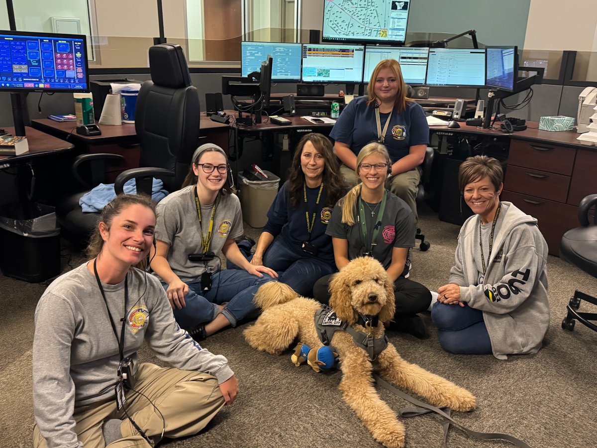 This week, Teddy, our RPD therapy dog, brought smiles and relief to those at NC's Emergency Management locations in Hendersonville, NC helping ease the stress of responders helping those impacted by Hurricane Helene. #TherapyDogs #HurricaneHeleneRelief #Hendersonville 🐾💙 #RPD