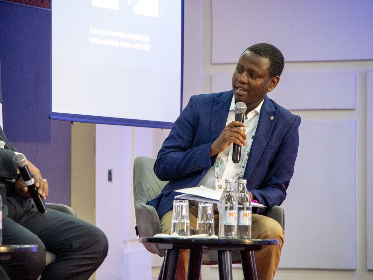 The #PAYGo model has brought solar energy to millions, but how can the symbiotic relationship between solar &amp; mobile tech reach the next level? 

From boosting agricultural efficiency to enabling crop insurance, power &amp; connectivity can collaborate to drive rural development. 👩‍🌾