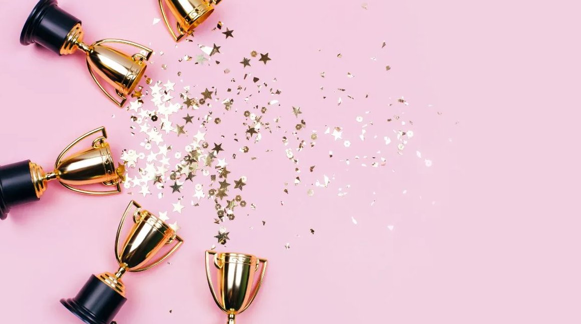 Las 100 marcas más valiosas: Apple lidera, pero pierde valor por primera vez en 20 años
marketingdirecto.com/marketing-gene…