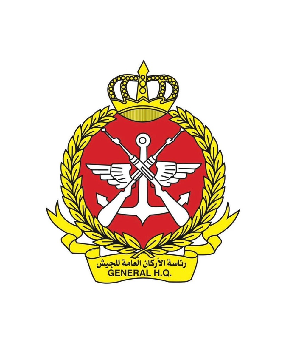 بيان صحفي
بإسم المتحدث الرسمي لوزارة الدفاع
بشأن سقوط طائرة مقاتلة أثناء قيامها بمهمة تدريبية شمال البلاد.
 
صرح المتحدث الرسمي بإسم وزارة الدفاع العقيد الركن حمد جاسم الصقر:
 
بسقوط طائرة مقاتلة من طراز (أف - 18) تابعة للقوة الجوية الكويتية وإستشهاد قائد الطائرة - رحمه الله -،