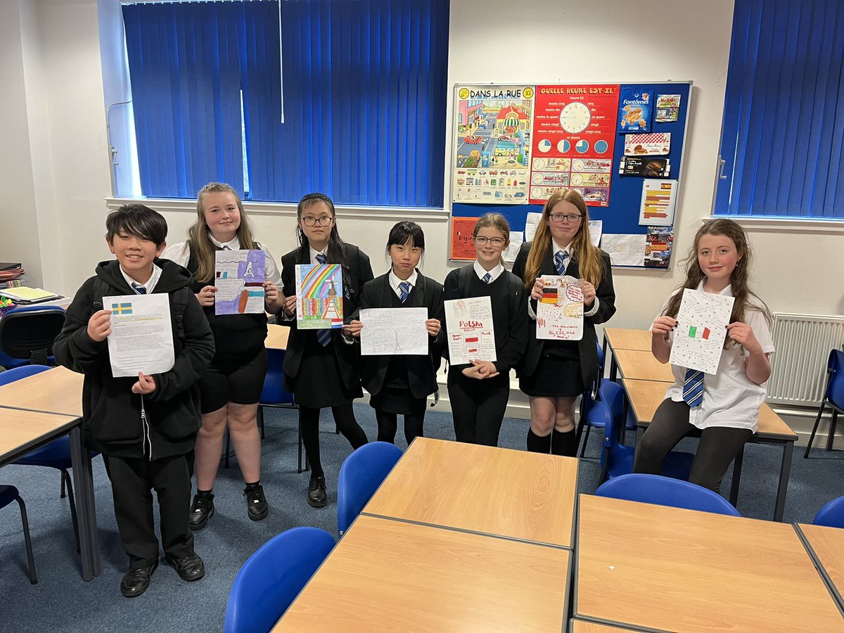 KHSmodlangs's tweet photo. Well done to our pupils who submitted posters for European Day. 🤩
S2 made screensavers for their phones at home in French/Spanish.
#Kirkyproud #Languagesarefun #DreamBig #WorkHard https://t.co/RTSMTFJSaC