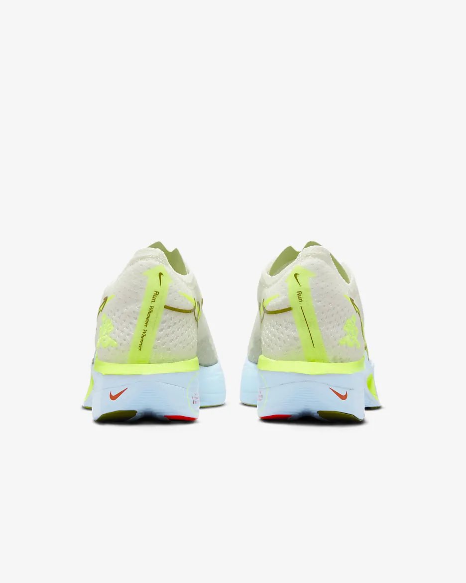HokKicks's tweet photo. Nike Vaporfly 3
Color: As seen
Style code: HQ3464-143
Price: ₦750,000-₦900,000

Sizes available on Demand 
Nationwide Delivery 🚚
Place your order. 
IG@ hok_kicks 08062898151
Florida Wilshere Burna BBC 
#nike #hokkicks https://t.co/np1aGrEIo7