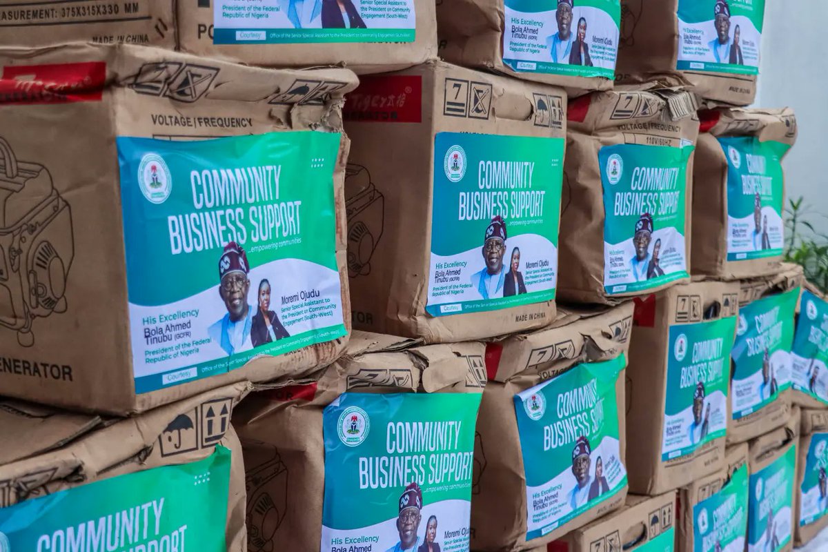 moremiojudu's tweet photo. Dear Osun State, I am filled with joy and excitement! Our mission is clear: to empower the people, amplify local voices, and bring a renewed sense of hope to the community.
Here is an overview of our engagement incentives for these communities.
#CommunityFirst
#BATSTEM https://t.co/mjEODE6uWW