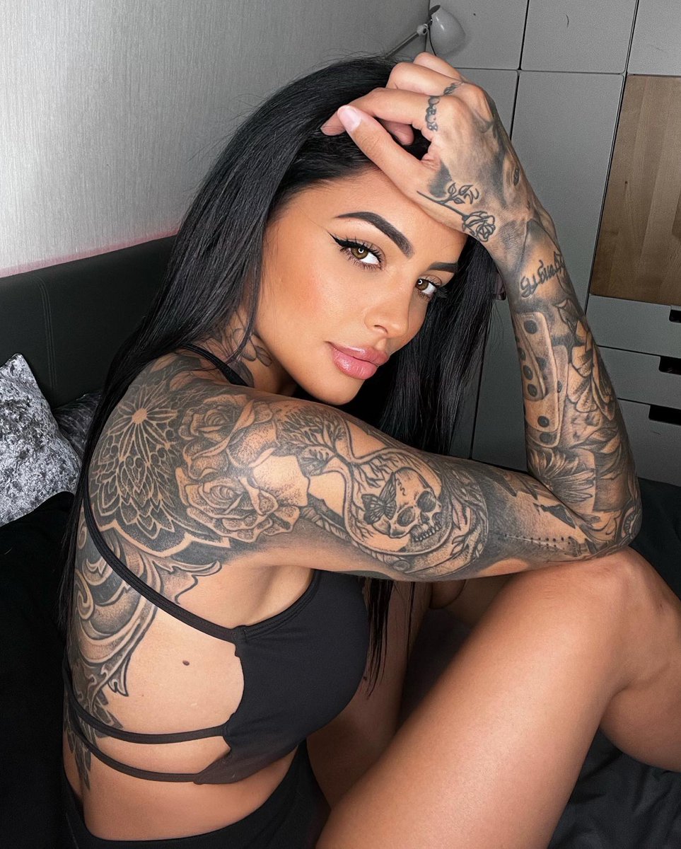 World Tattoo Gallery tweet media