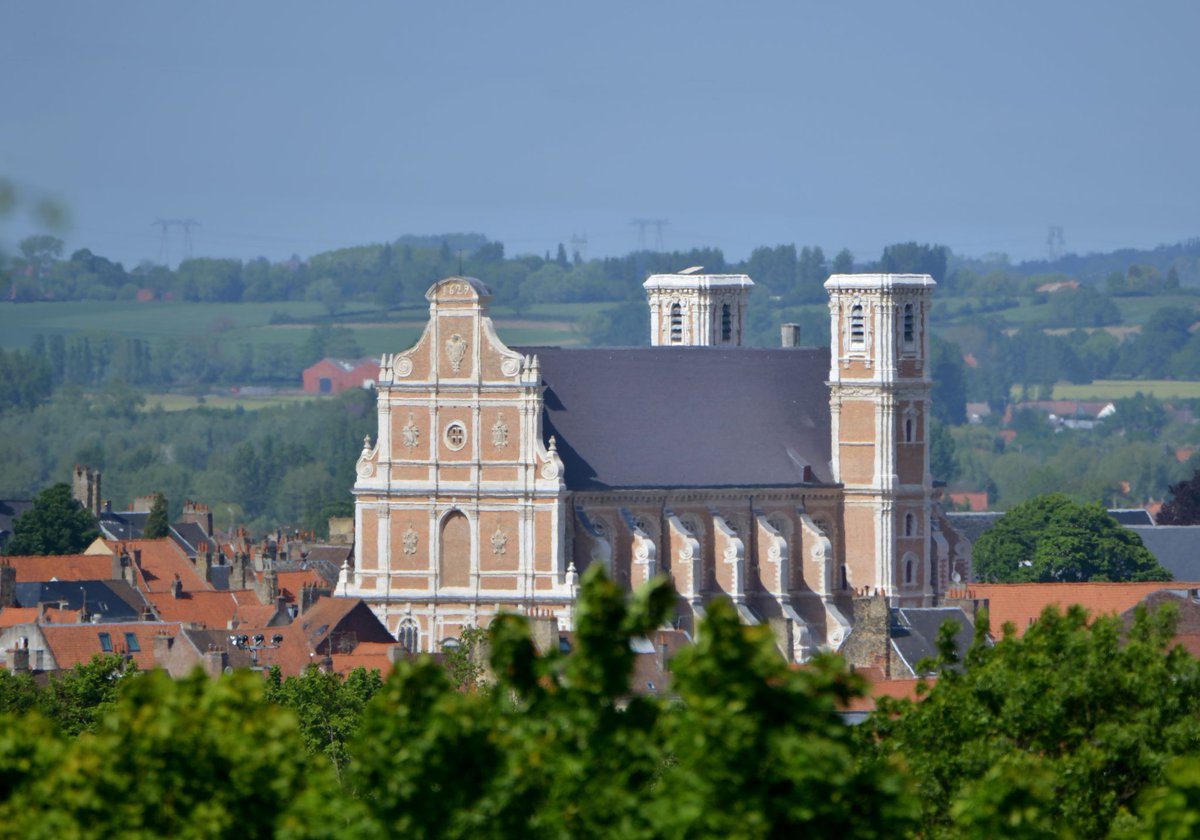[45e Rencontre des agences du réseau <a href="/Fnau_urba/">FNAU - Fédération des agences d’urbanisme</a>] 

Bravo à l'Agence d'#urbanisme, de développement &amp; du patrimoine du Pays de Saint-Omer pr cette belle organisation ! 

Découvrez qq uns des lieux que les participants découvriront durant ces 3 jrs.

👀 Suivez les échanges #FNAU45