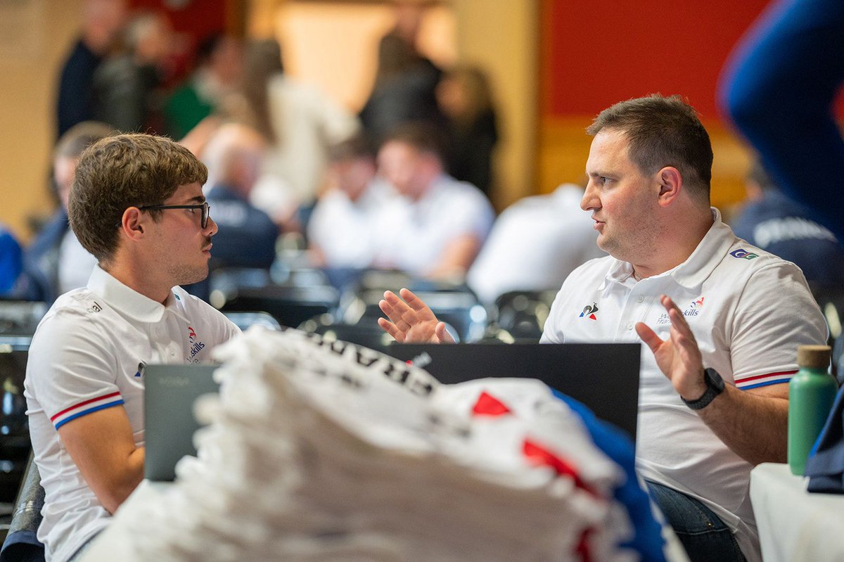 afpma01's tweet image. [WORLDSKILLS LYON 2024]

L&apos;AFPMA s&apos;investit pour les Worldskills ! 🤝
Rendez-vous l&apos;année prochaine pour les Worldskills 2025 ! 

 #WorldskillsLyon2024 #FabricationAdditive #Industrie #AFPMA