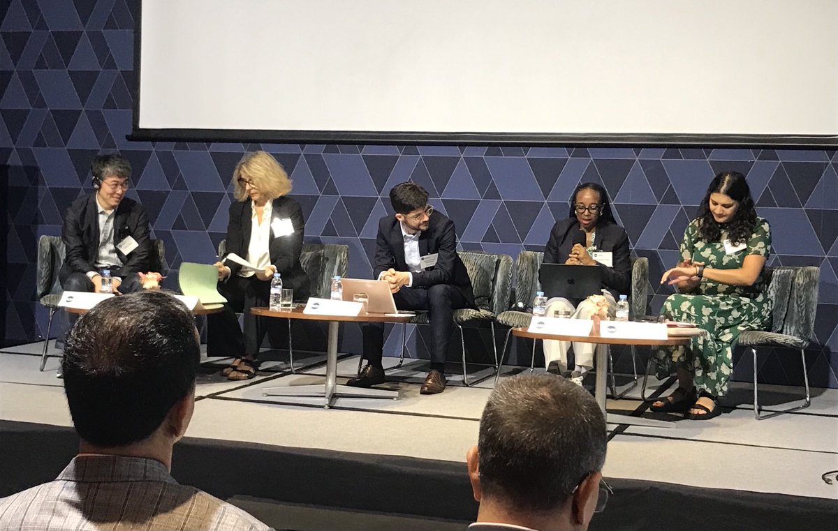 Digital rights include rights of digital workers &amp; platforms workers. Digital workers have right to fair labour practices, enforcement of labour standards &amp; protection of privacy &amp; data. Session on “technology &amp; workplace” during 3rd ⁦<a href="/ILAW_Network/">ILAWnetwork</a>⁩ Global Conference