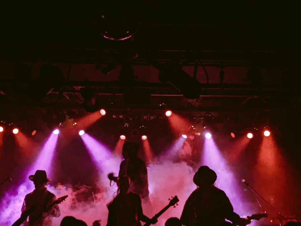 Thank you for coming 🔥
RISING SUN TOUR 2024
-HARD CORE  TRAVELING BAND-
ROCK’N ROLL JOURNEY
2024年10月8日秋田クラブスウィンドル
【対バン】mudwordline/エアりある
#湾岸の羊　#秋田　#全国ツアー　#拡散