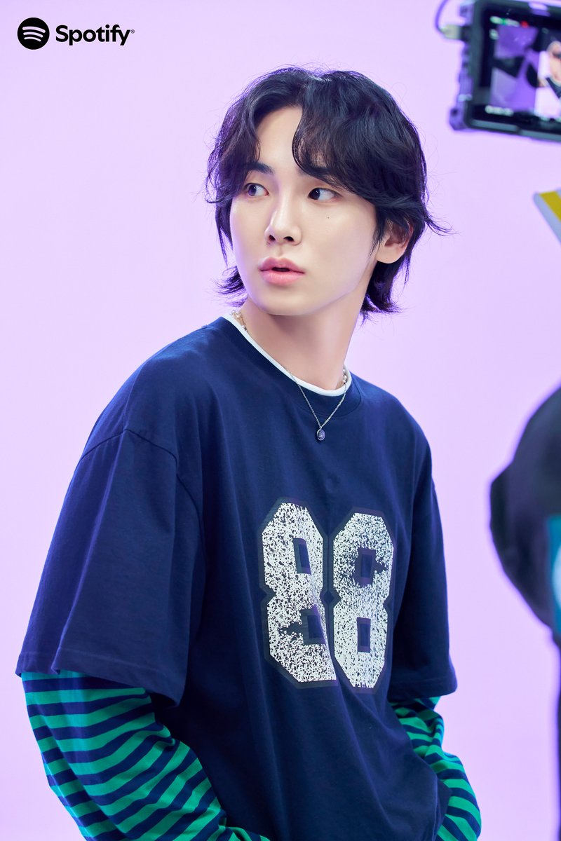 SpotifyPH's tweet photo. 😌 SHAWOLS, you’re welcome 😌

#KEY #키 #SHINee #샤이니 #PleasureShop #KEY_PleasureShop https://t.co/iXLlWgiCv0